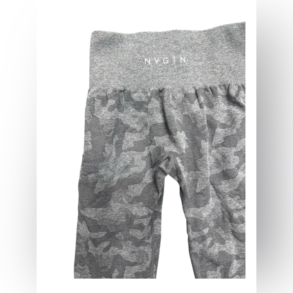 NVGTN Grey Camo seamless leggings - Picture 4 of 12